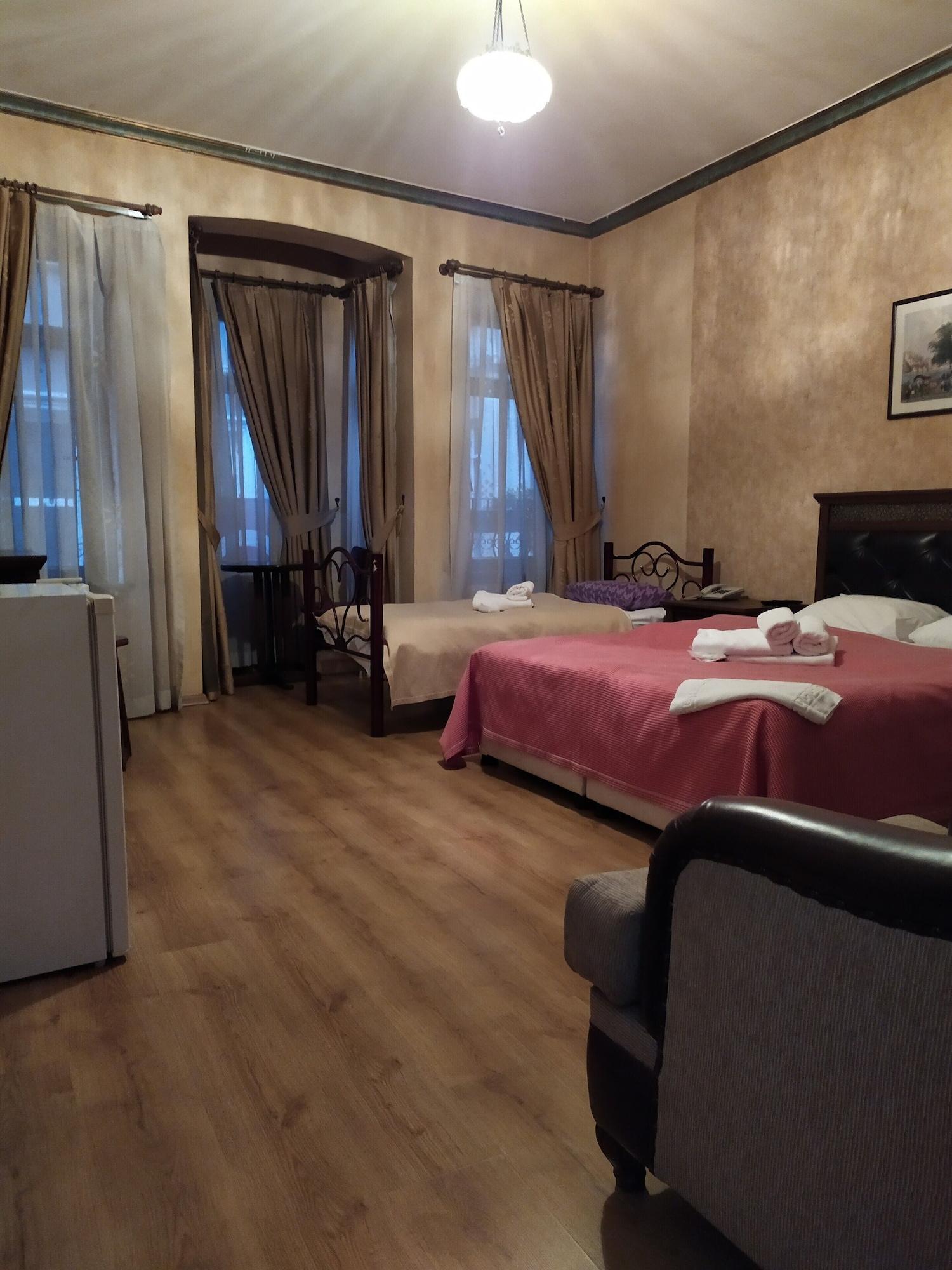 Istanbul Irish Hotel Eksteriør billede