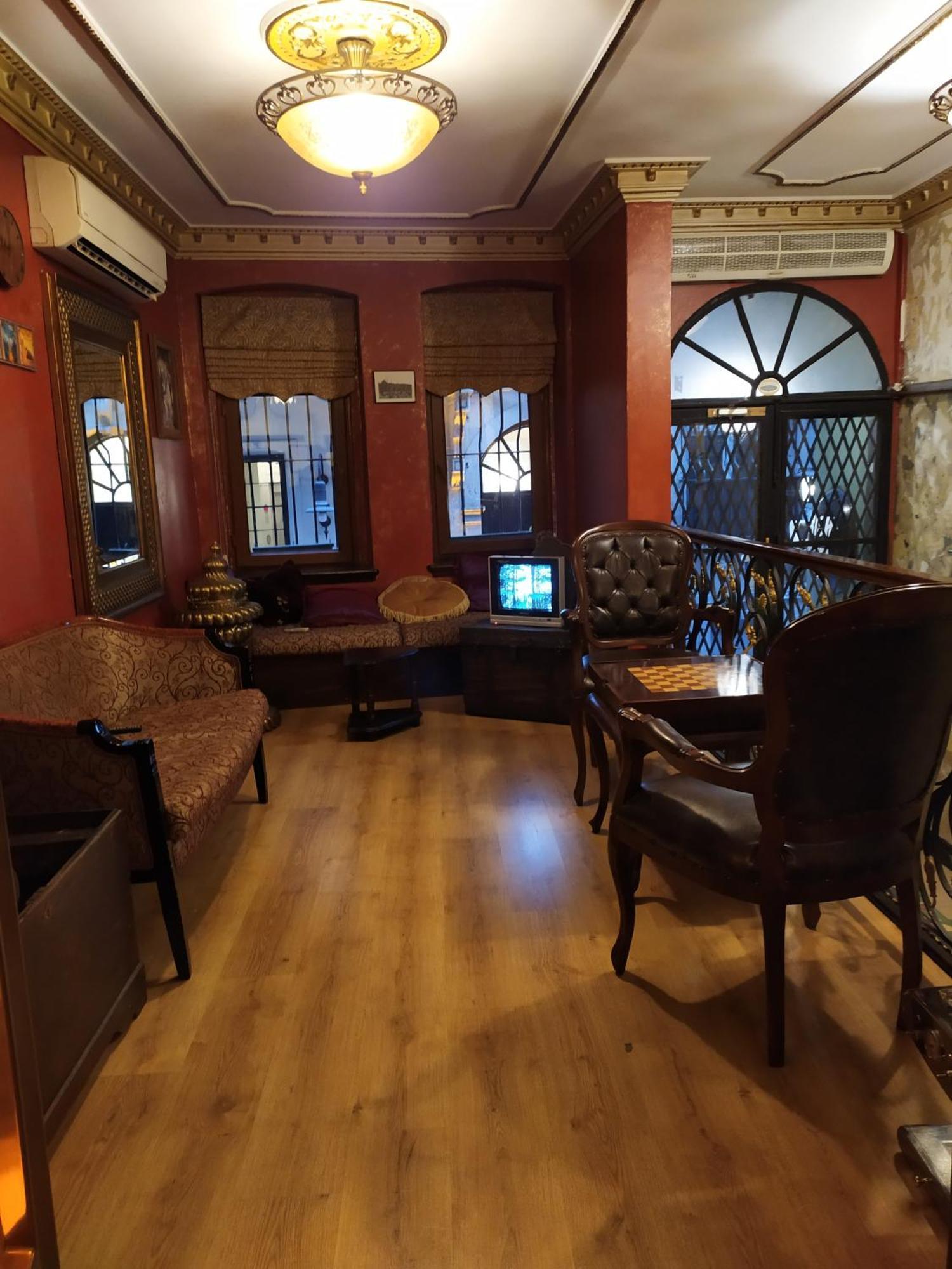 Istanbul Irish Hotel Eksteriør billede