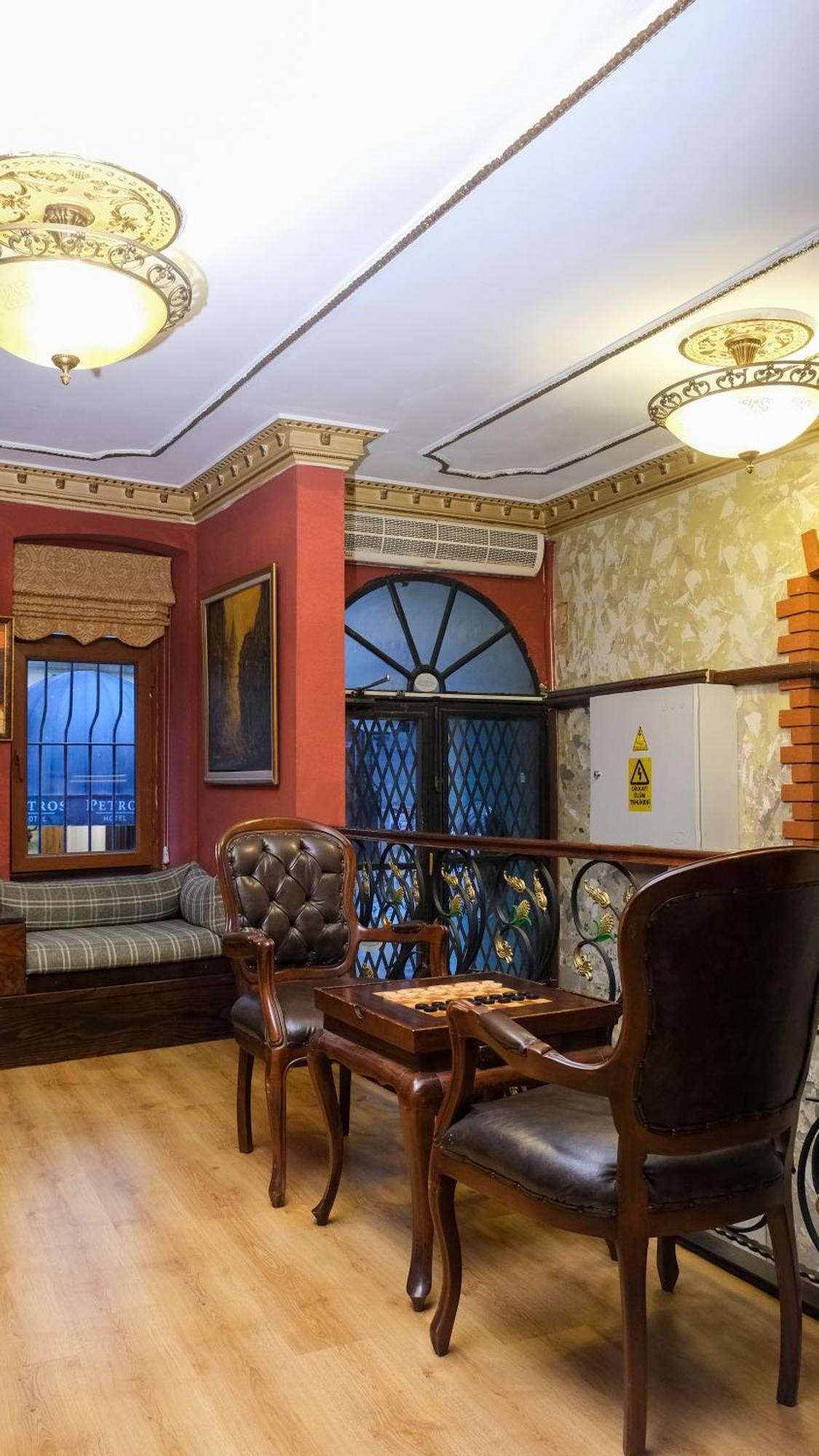 Istanbul Irish Hotel Eksteriør billede